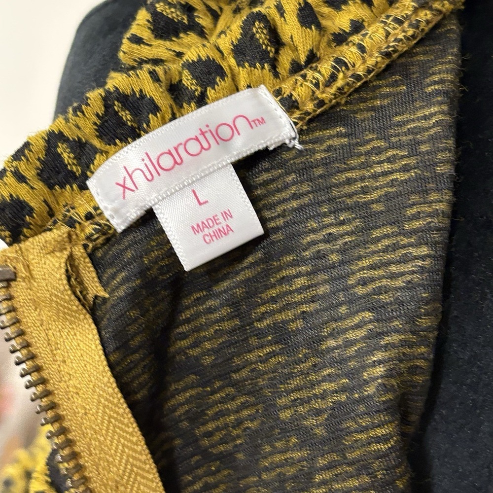 Xhilaration Women's Dress Large Yellow Black Geometric Sleeveless Fit & Flare - Picture 4 of 5